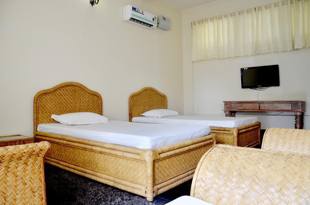 The Oasis Guest House Dimāpur Rum bild