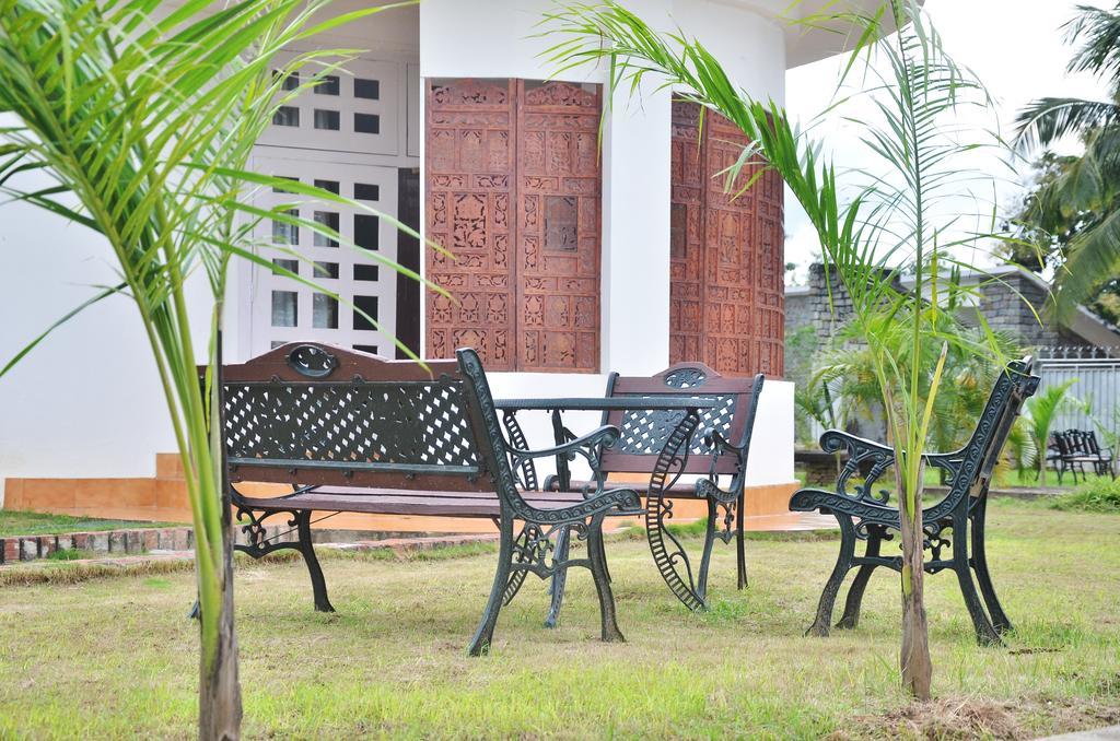 The Oasis Guest House Dimāpur Rum bild
